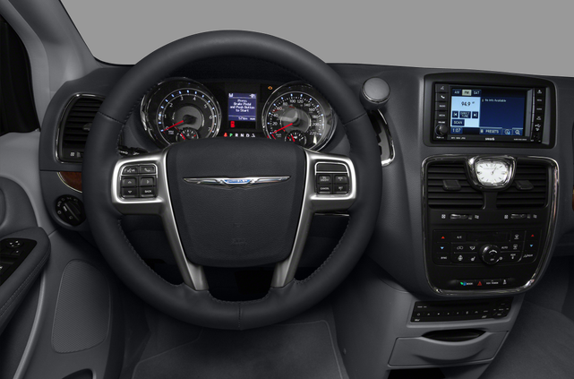 2011 Chrysler Town & Country