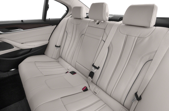 2019 BMW 530