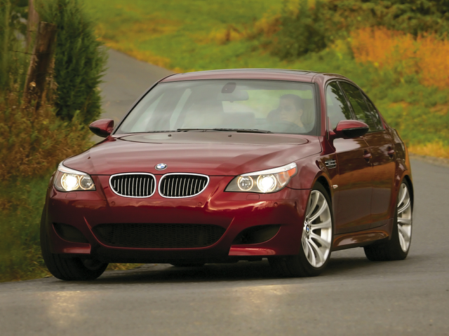 2009-bmw-m5-specs-price-mpg-reviews-cars