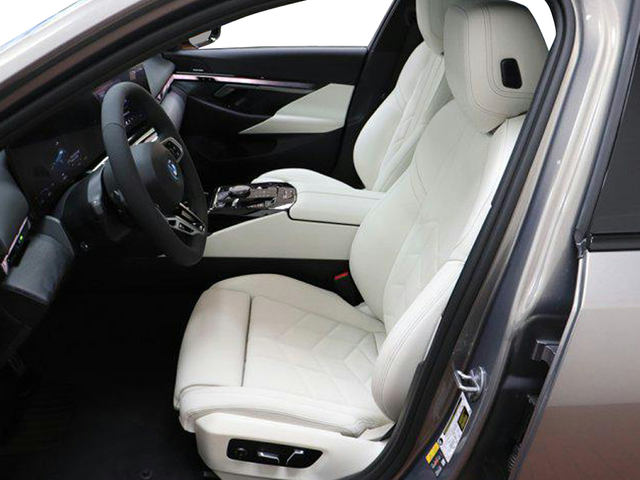 2025 BMW i5