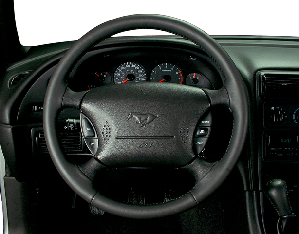 2000 Ford Mustang