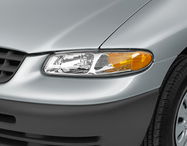 2000 Chrysler Voyager