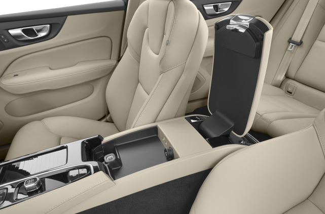 2023 Volvo S60 Recharge Plug-In Hybrid