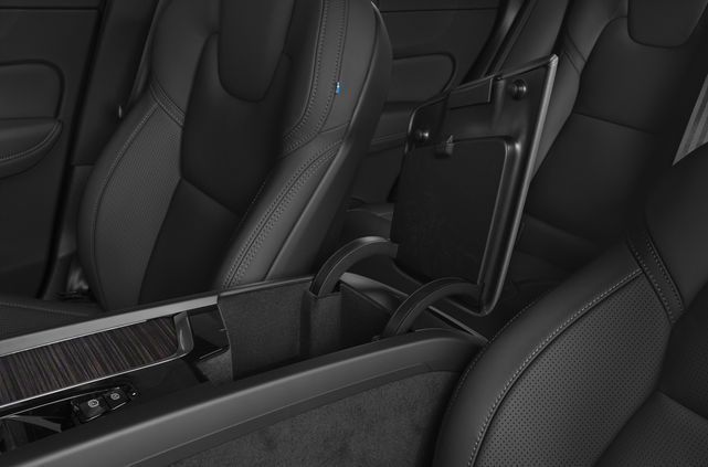2022 Volvo XC60 Recharge Plug-In Hybrid