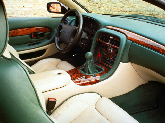 2006 Aston Martin V8 Vantage