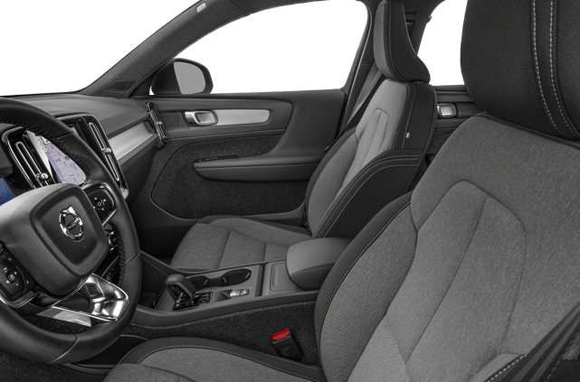 2025 Volvo XC40