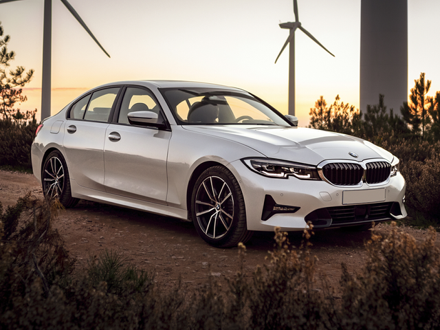 2021 BMW 330e