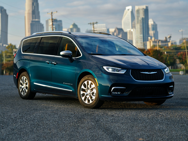 2024 Chrysler Pacifica Hybrid