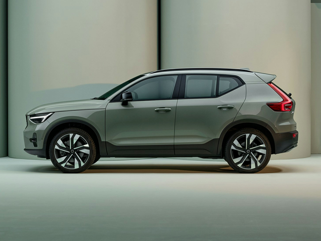 2024 Volvo XC40