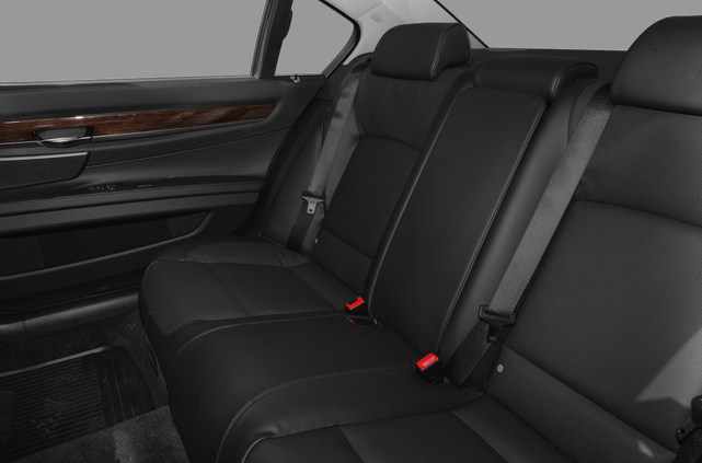 2012 BMW 750