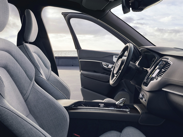2022 Volvo XC90 Recharge Plug-In Hybrid