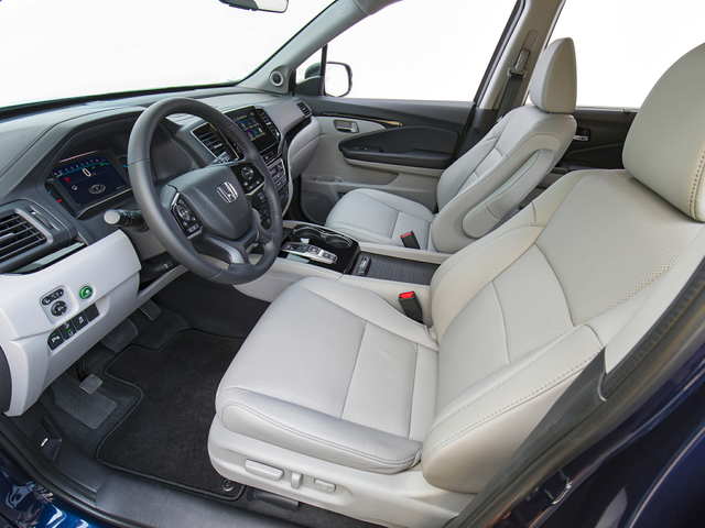 honda pilot 2022 interior