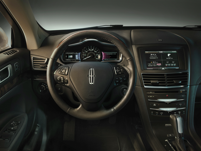 2016 Lincoln MKT