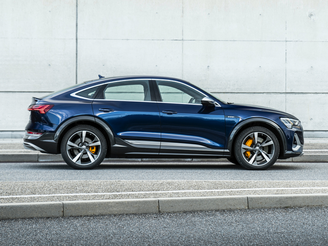 2022 Audi e-tron S