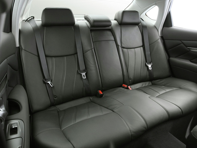 2012 INFINITI M35h