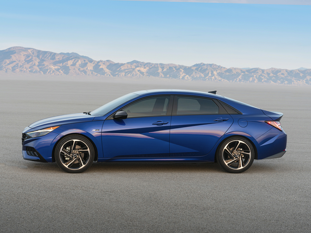 2023 Hyundai ELANTRA