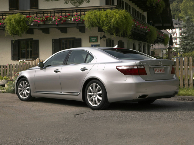 2009 Lexus LS 460