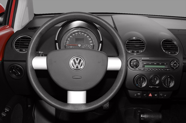 2010 Volkswagen New Beetle