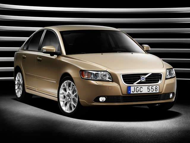 2010 Volvo S40