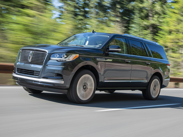 2022 Lincoln Navigator