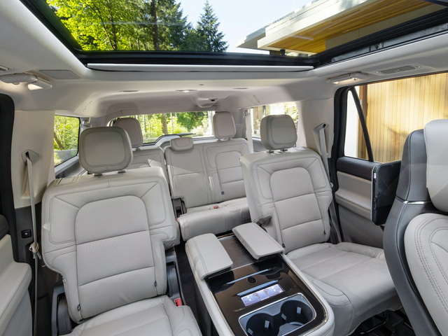 2022 Lincoln Navigator
