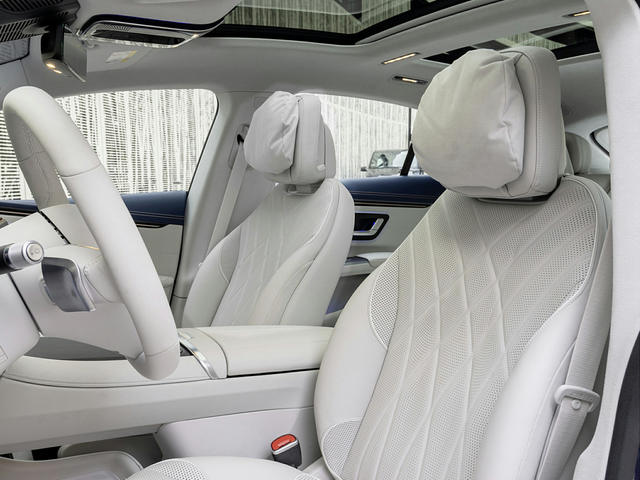 2023 Mercedes-Benz EQS 450+
