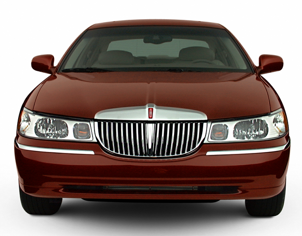 2000 Lincoln Town Car