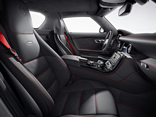 2013 Mercedes-Benz SLS AMG