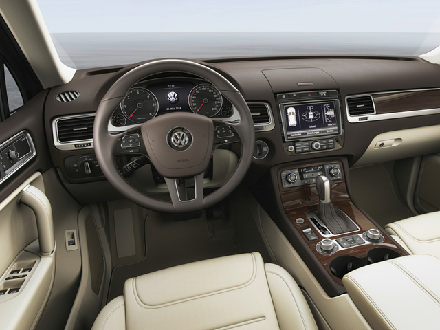 2016 Volkswagen Touareg