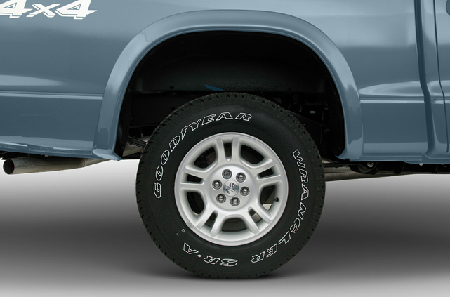 2004 Dodge Dakota