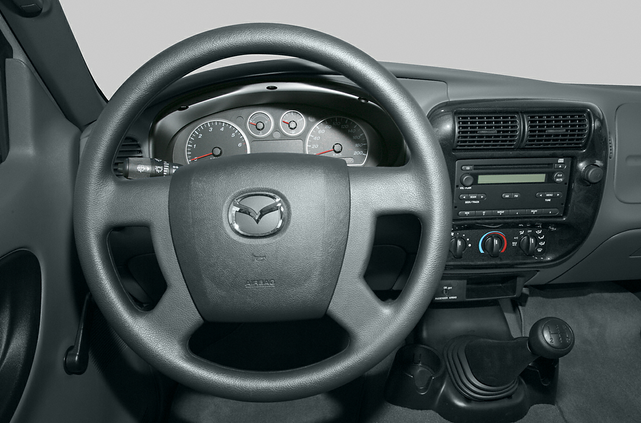 2004 Mazda B3000