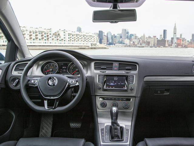 2015 Volkswagen Golf