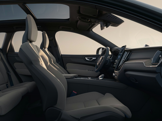 2026 Volvo XC60 Plug-In Hybrid