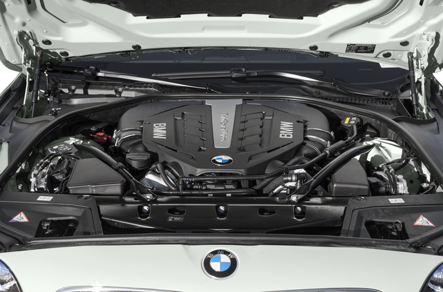 2016 BMW 550