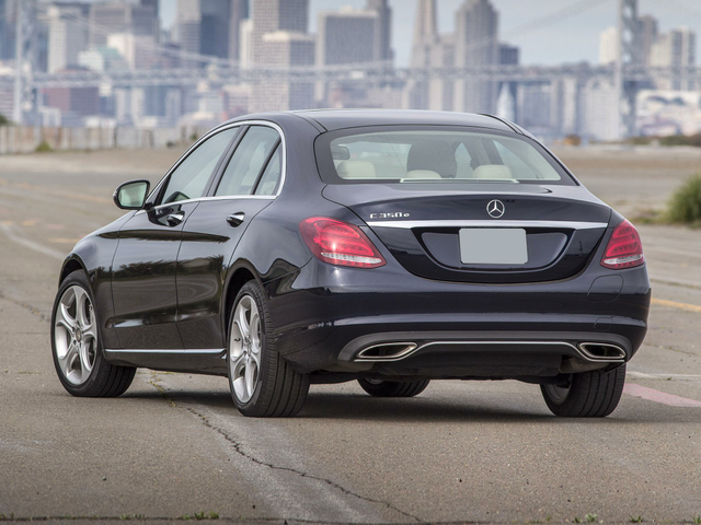 2016 Mercedes-Benz C-Class