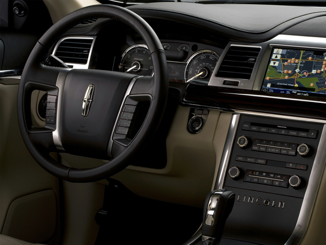 2011 Lincoln MKS