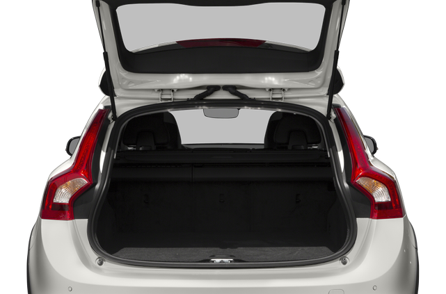 2017 Volvo V60 Cross Country