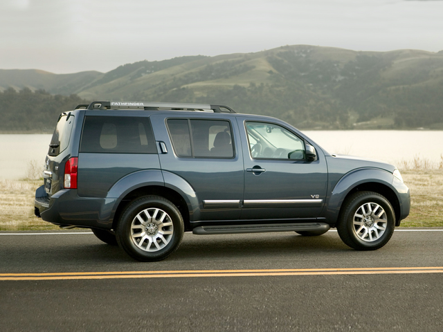 2010 nissan pathfinder 4wd