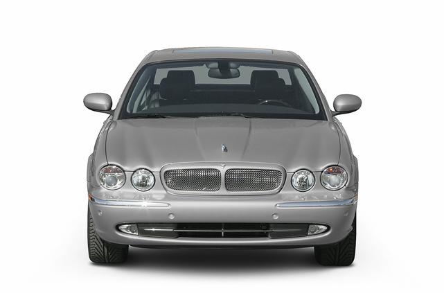 2006 Jaguar XJR