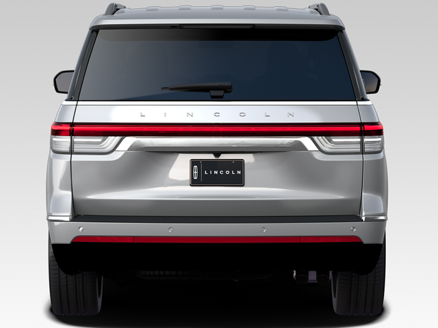 2023 Lincoln Navigator L