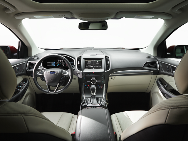 2016 Ford Edge