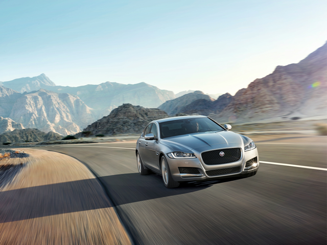 2017 Jaguar XF