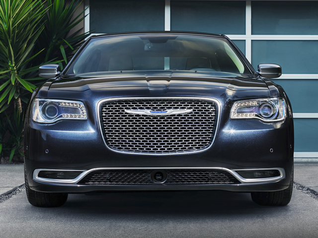 2018 Chrysler 300