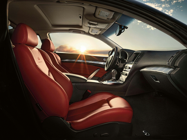 2011 INFINITI G37