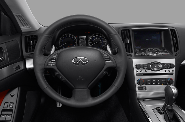 2011 INFINITI G37