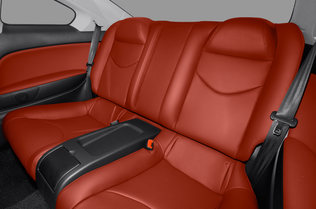 2011 INFINITI G37