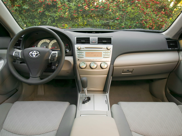 2009 Toyota Camry Hybrid Interior Photos  CarBuzz