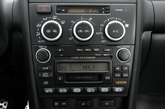 2005 Lexus IS 300