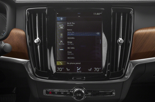 2019 Volvo S90 Recharge Plug-In Hybrid