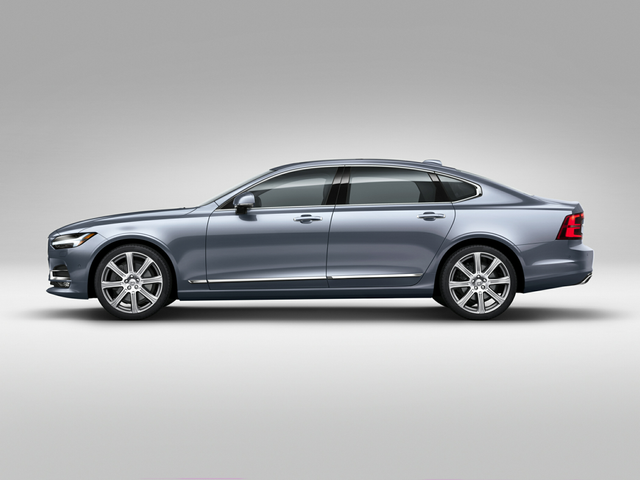 2017 Volvo S90